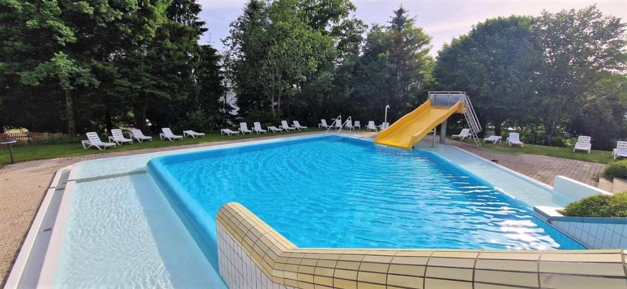 Pools, Sauna Und Balkon Mit Panoramablick Санкт-Энгльмар Экстерьер фото